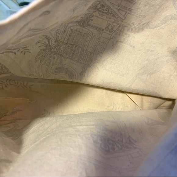 Sézane Exotic Animal and Bird Tote Bag - Picture 6 of 7